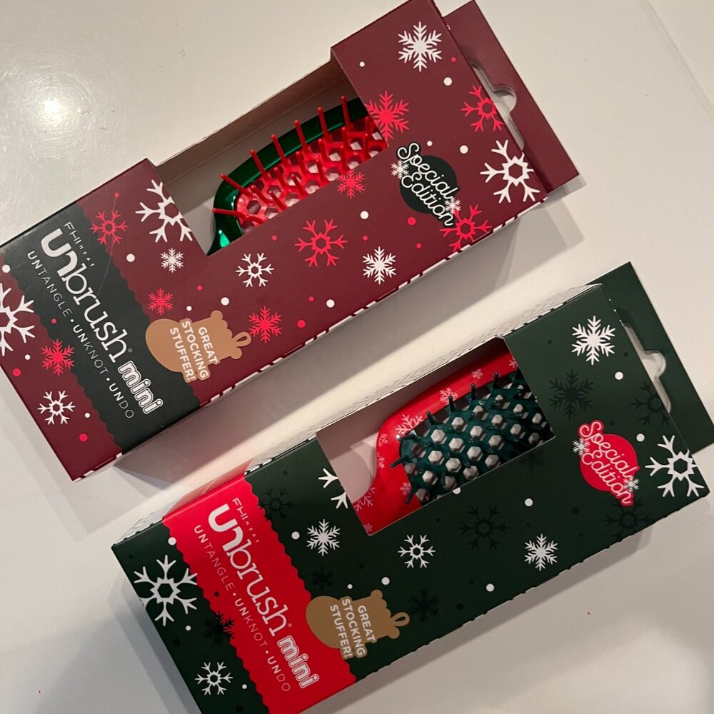 Unbrush Minis (TWO) (Red and Green) / new/w/x‎